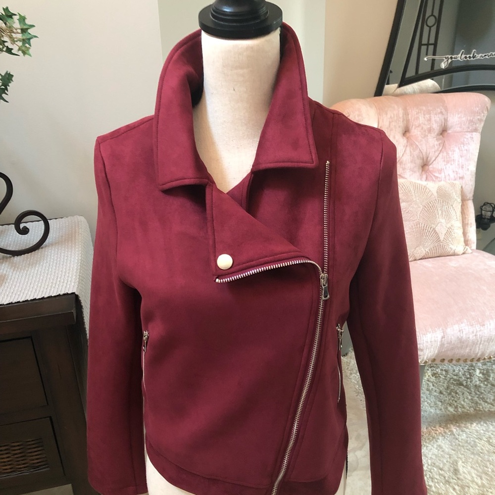 Sunday Sale $10 Faux Suede Jacket🧨